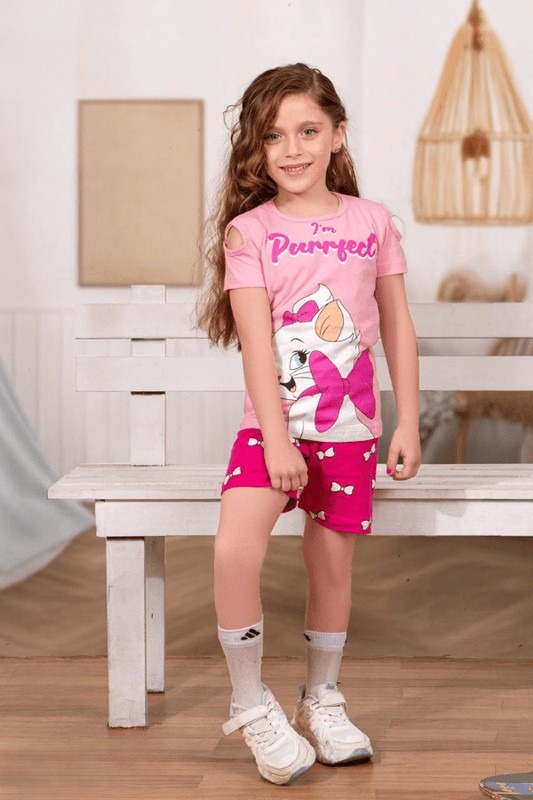 Pretty cat - Yobe kids