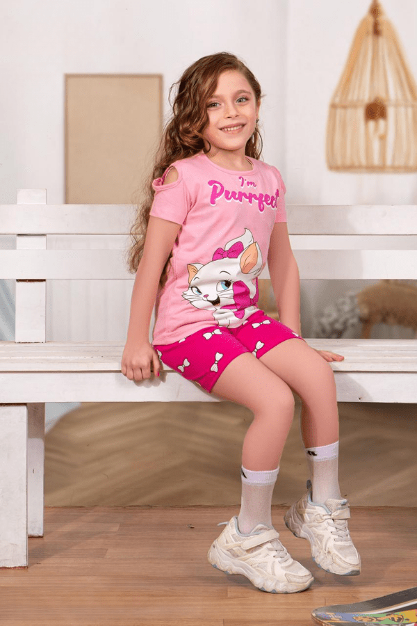 Pretty cat - Yobe kids