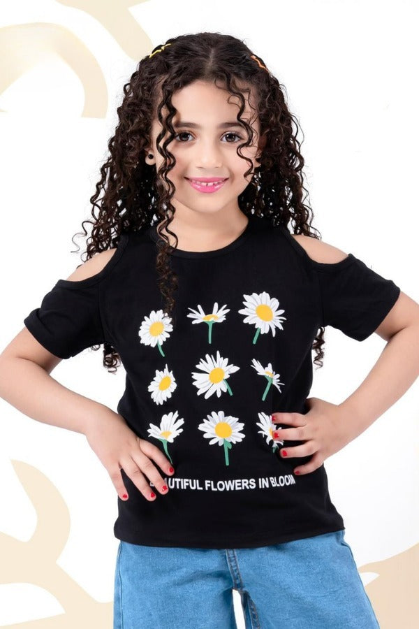 Black daisy