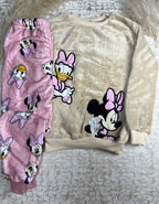 Minnie & Daisy